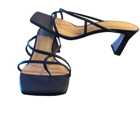NWOT Pedro Black Strappy Women's Heels - Picture 3 of 11